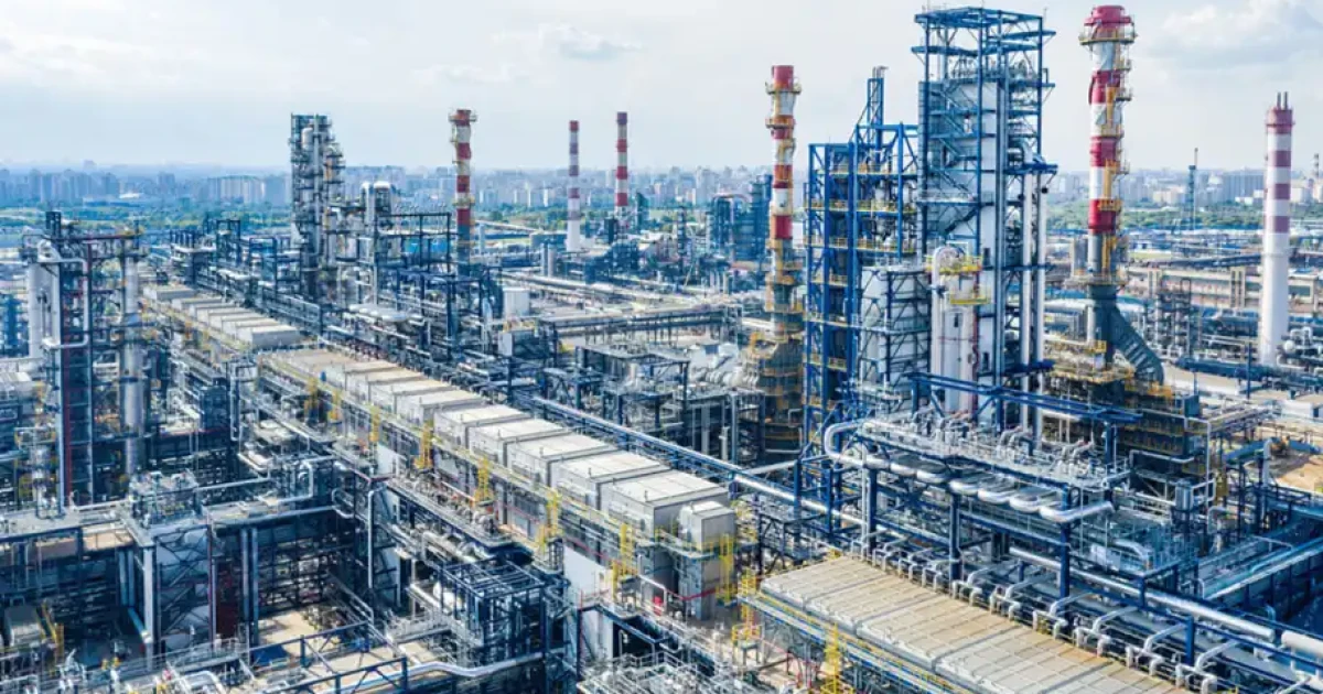Ільський НПЗ і атака FP-1: супутникові дані NASA FIRMS та заява Fire Point