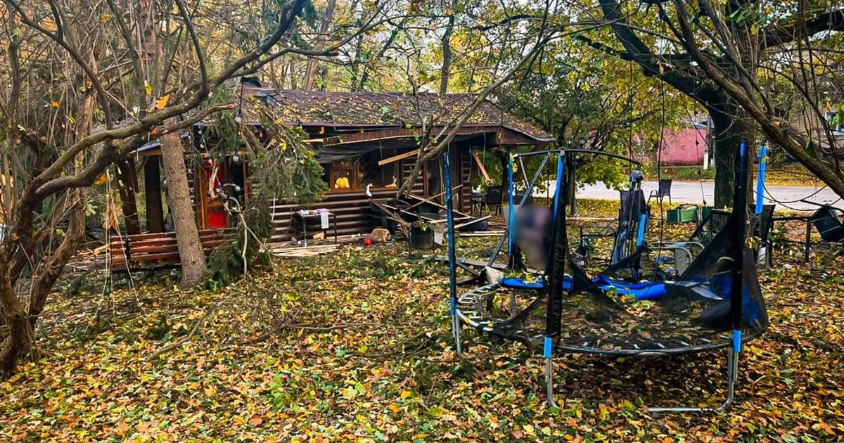 Хронологія удару по парку в Новій Водолазі 19 жовтня